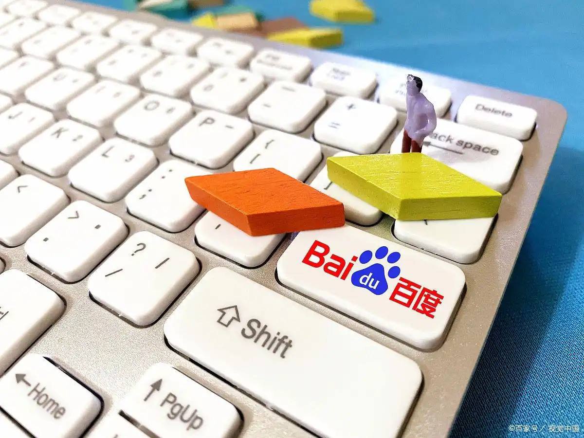 习近平检阅马来西亚仪仗队